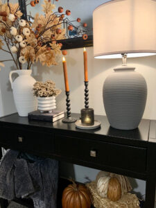 Fall Entryway table styling